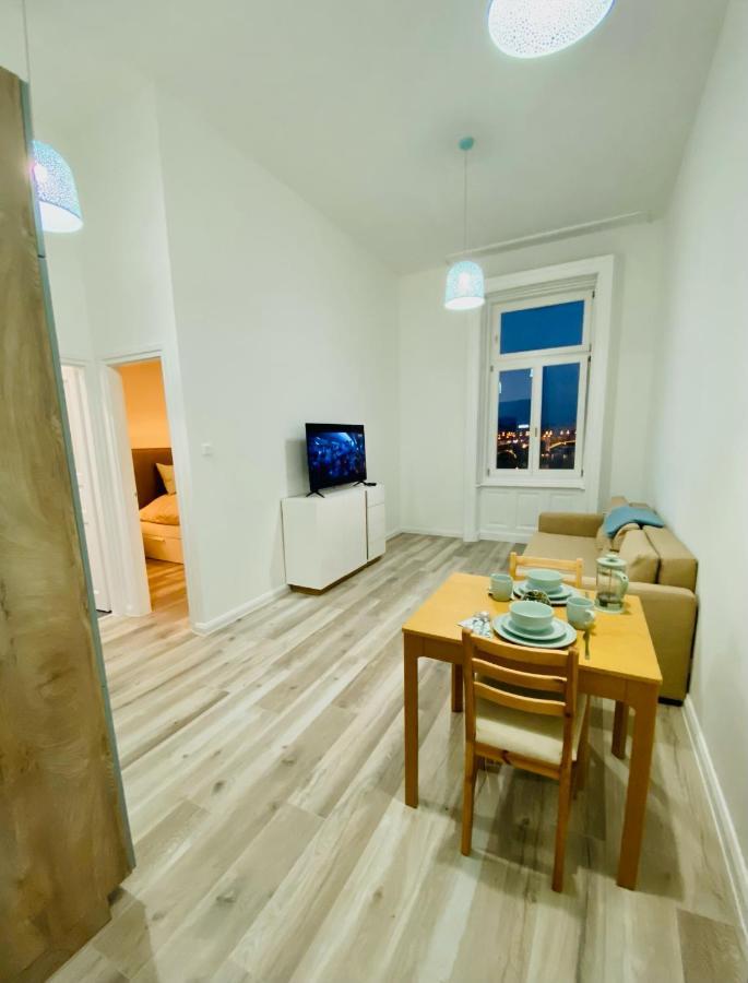 Danube Panorama Apartmán *